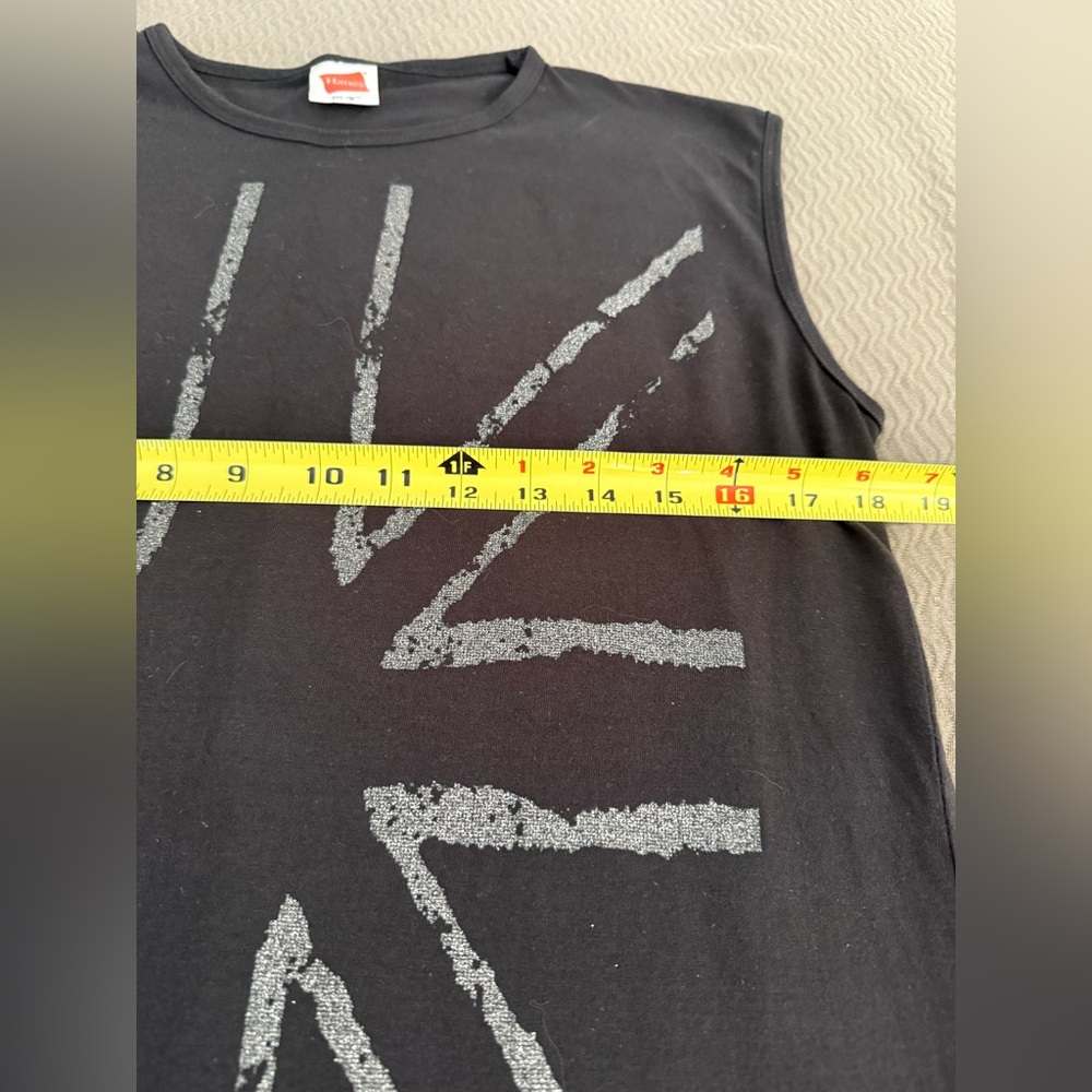 🆕 Duran Duran concert tour muscle tee shirt distressed look Union Jack 🇬🇧 Y2K - Picture 7 of 9